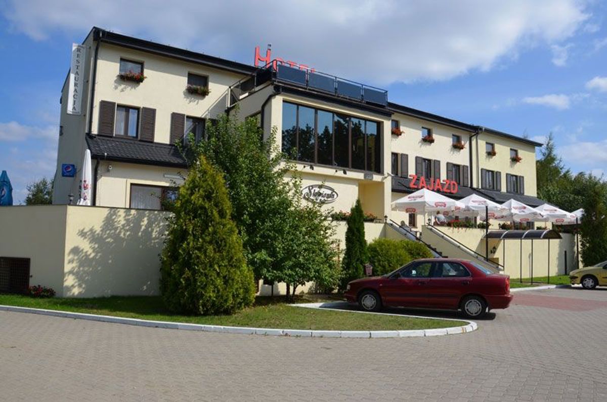 Wielkopolskie, Hotel & Restauracja Słowianin